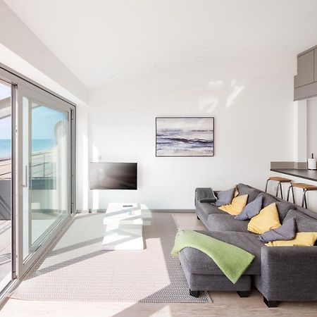 Lancing Beach Apartment. Екстер'єр фото