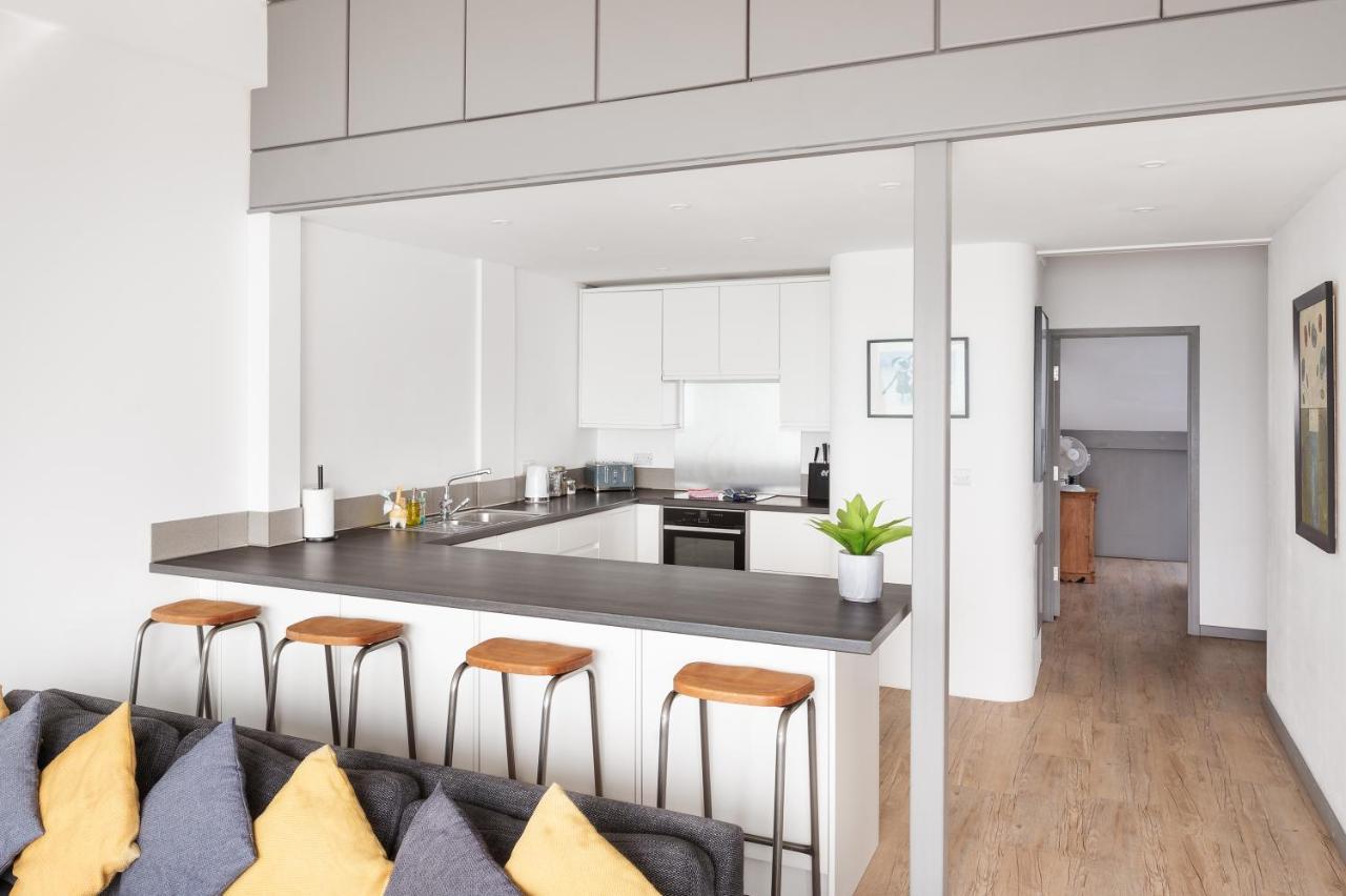 Lancing Beach Apartment. Екстер'єр фото