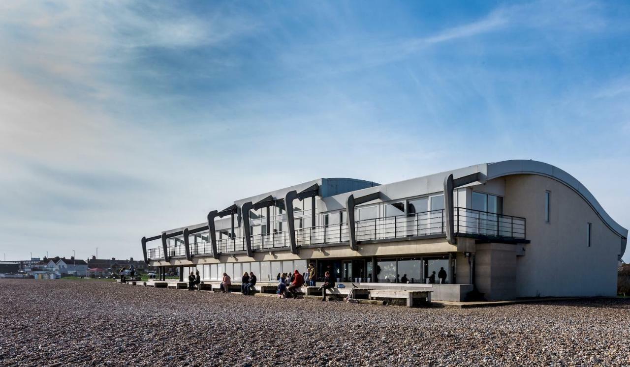 Lancing Beach Apartment. Екстер'єр фото